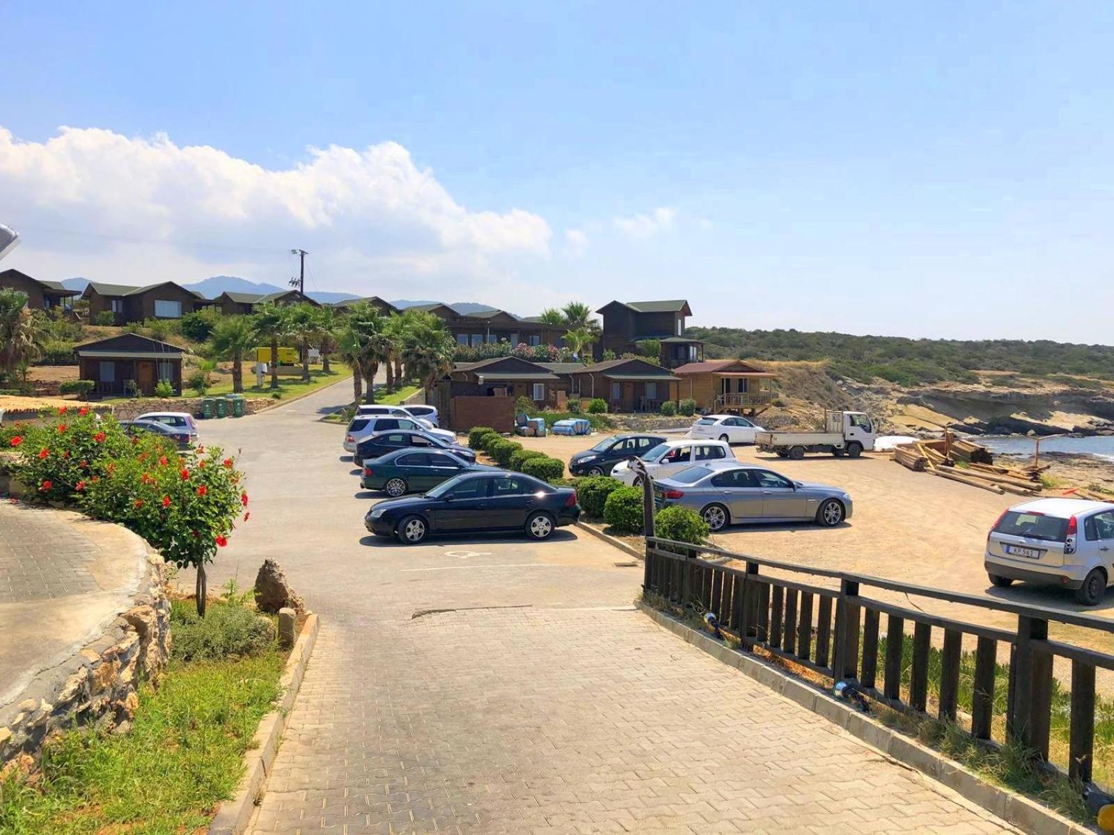 Zambak Holiday Village & Restaurant Superb Seafront Location ! Agios Georgios  Exterior photo