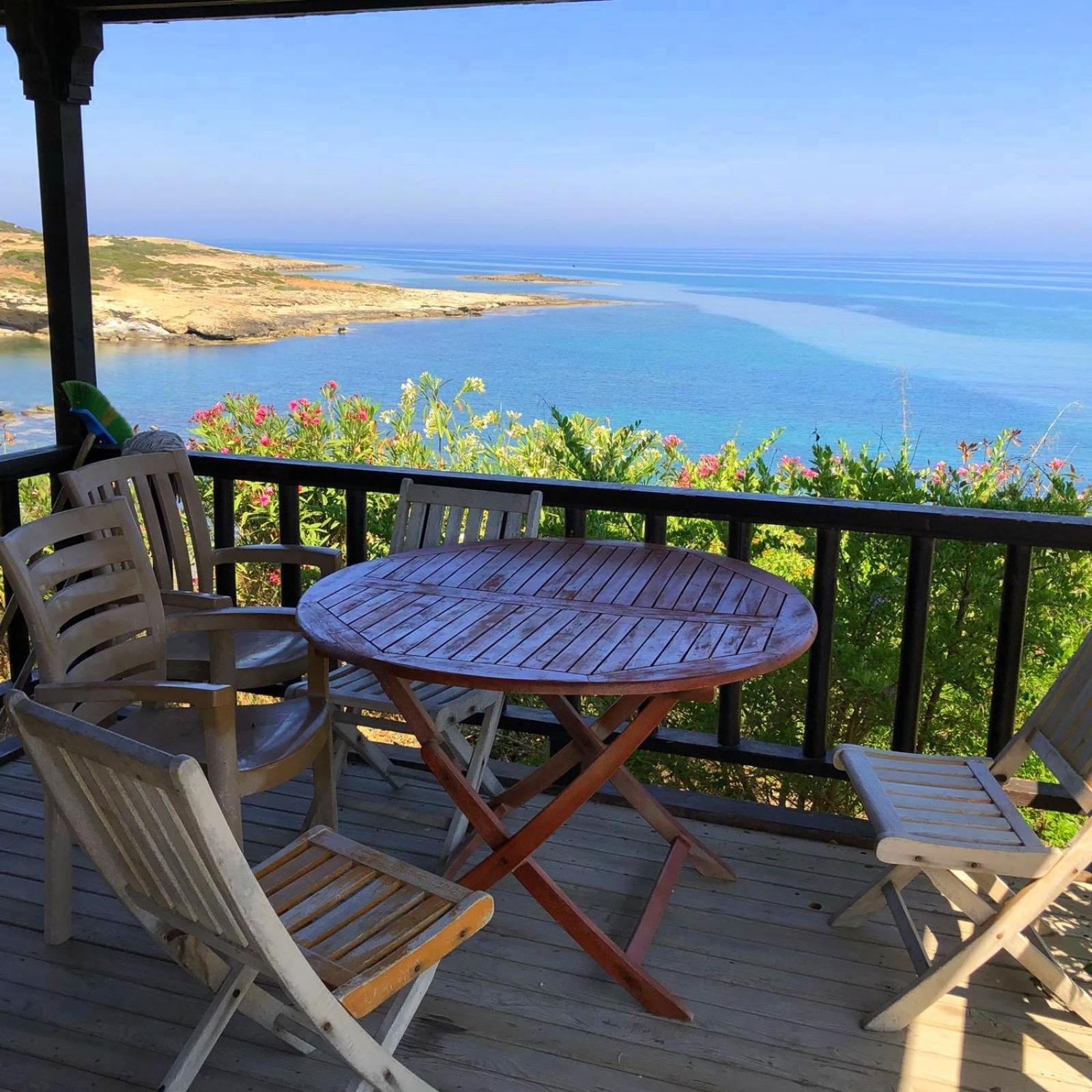 Zambak Holiday Village & Restaurant Superb Seafront Location ! Agios Georgios  Exterior photo
